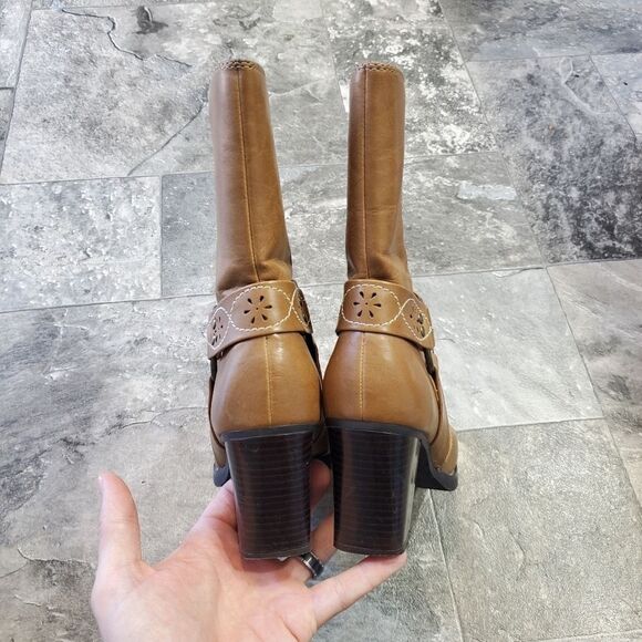 Vintage 90s y2k Bratz Camel Tan Faux Vegan Leather Chunky Heel Square Toe Boots - Picture 6 of 9